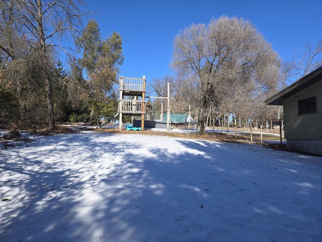 1352 Fern Lane, Wisconsin Dells, WI 53965