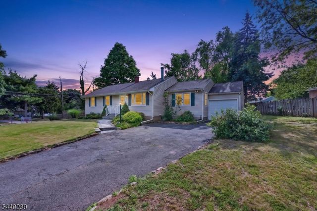 122 Runyon Ave, Piscataway Twp., NJ 08854