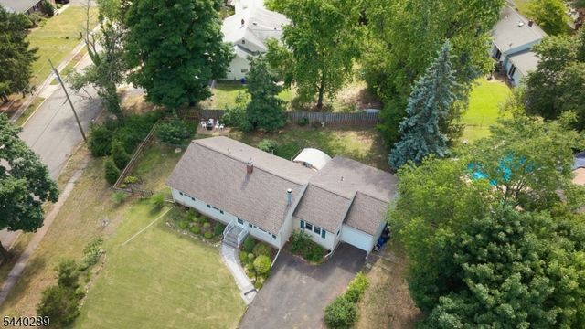 122 Runyon Ave, Piscataway Twp., NJ 08854
