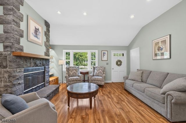 122 Runyon Ave, Piscataway Twp., NJ 08854