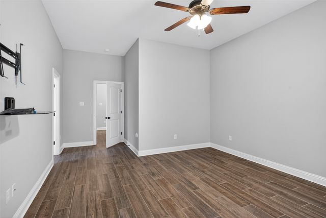 1552 Riverview Lane, Shreveport, LA 71104