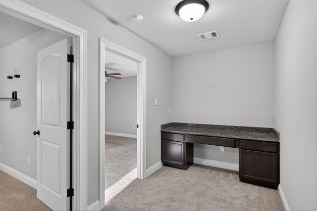 1552 Riverview Lane, Shreveport, LA 71104