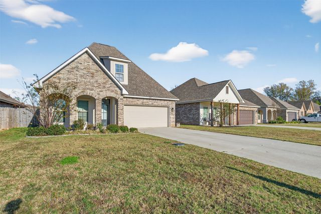 1552 Riverview Lane, Shreveport, LA 71104