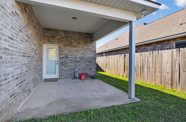 1552 Riverview Lane, Shreveport, LA 71104