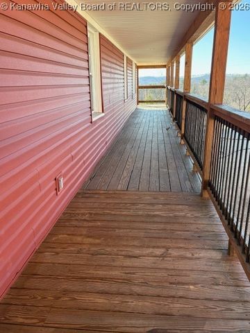 127 Margy Lane, South Charleston, WV 25309