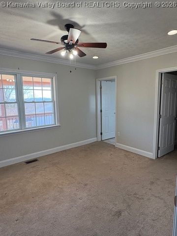 127 Margy Lane, South Charleston, WV 25309