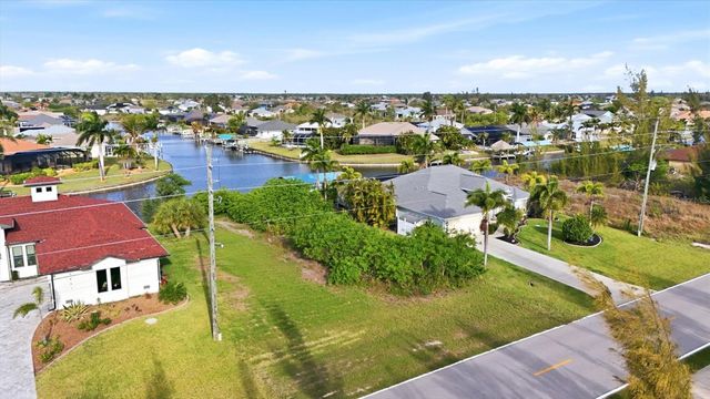 9413 ST PAUL DRIVE, Port Charlotte, FL 33981