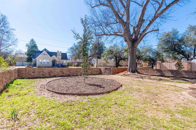 401 W 4th St, Tyler, TX 75701