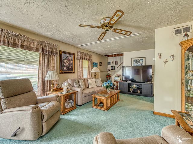 18800 Wall Street, Melvindale, MI 48122