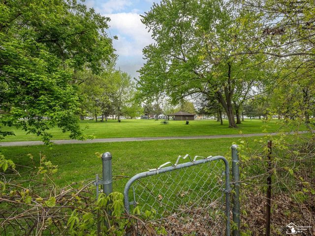 18800 Wall Street, Melvindale, MI 48122