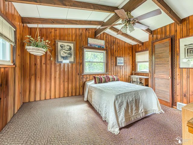 18800 Wall Street, Melvindale, MI 48122