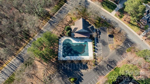 8870 Braxton Drive, Sherrills Ford, NC 28673