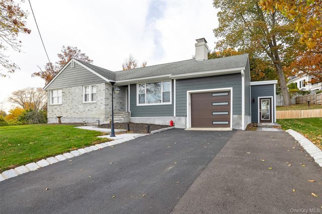 39 Susan Drive, Balmville, NY 12550
