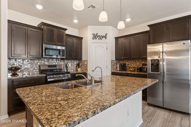 4222 Desert Bloom Drive, Las Cruces, NM 88007