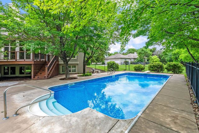 17 N Grand Mere Ct, Wichita, KS 67230