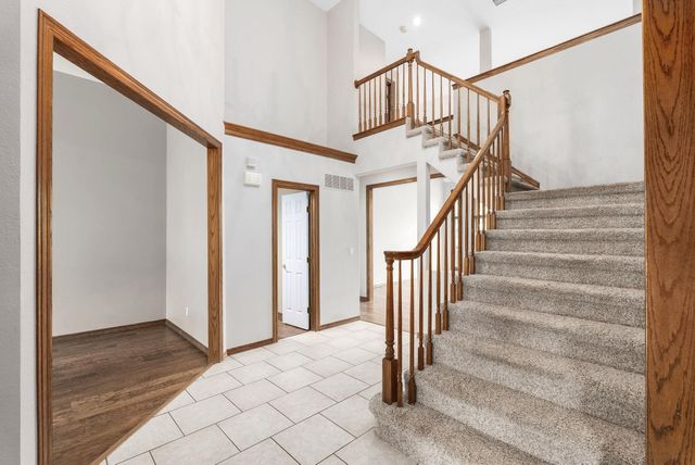 17 N Grand Mere Ct, Wichita, KS 67230