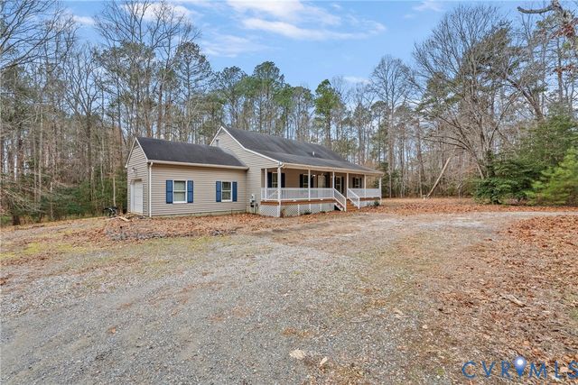 521 Scoggins Creek Trl, Hartfield, VA 23071
