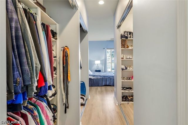 28032 Eagle Ray CT, Bonita Springs, FL 34135