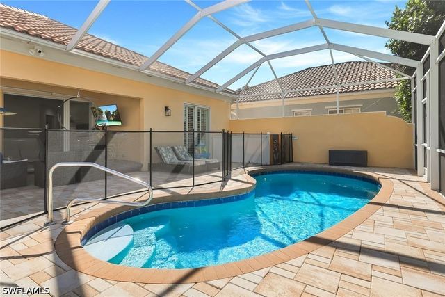 28032 Eagle Ray CT, Bonita Springs, FL 34135