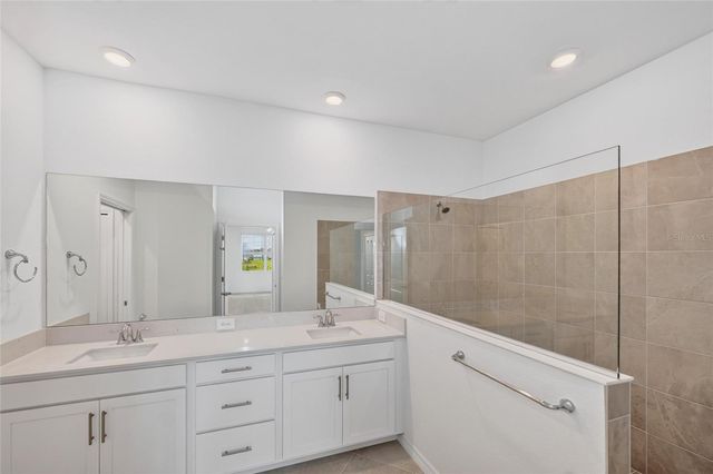 19226 CHERRYSTONE WAY 102, Bradenton, FL 34211