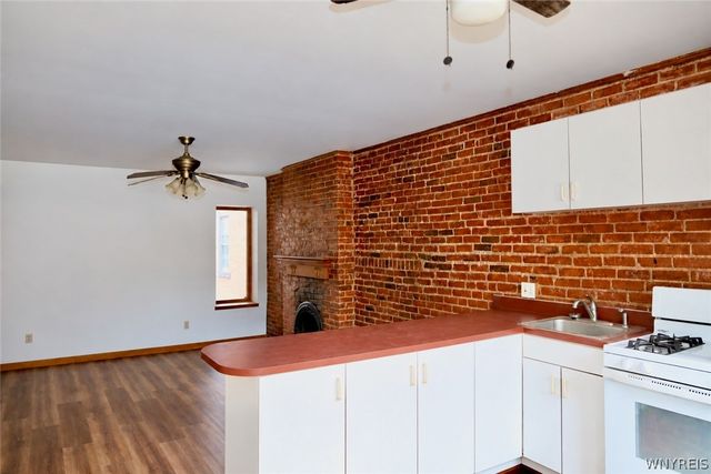120 North Pearl Street Lower, Buffalo, NY 14202