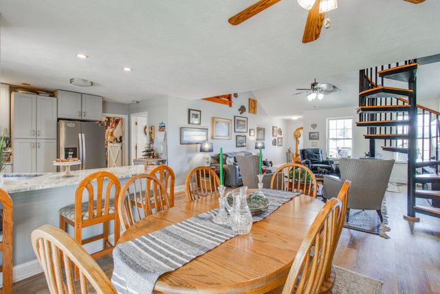 1080 Fox Young Road, Wagener, SC 29164