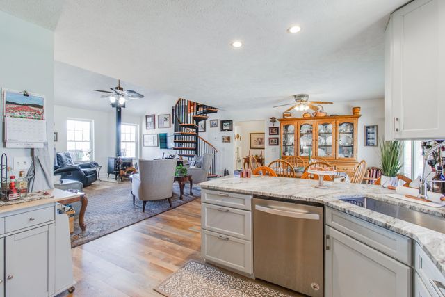 1080 Fox Young Road, Wagener, SC 29164