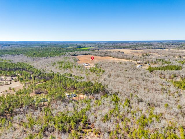 1080 Fox Young Road, Wagener, SC 29164