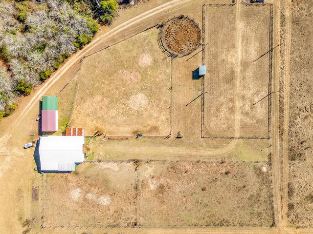 1080 Fox Young Road, Wagener, SC 29164