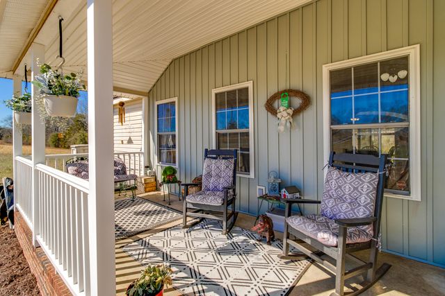 1080 Fox Young Road, Wagener, SC 29164