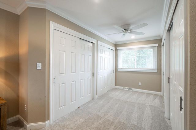21710 W Ann Louise COURT, New Berlin, WI 53146