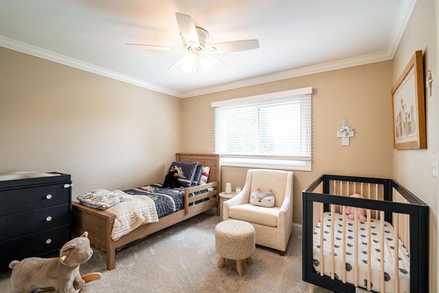 21710 W Ann Louise COURT, New Berlin, WI 53146