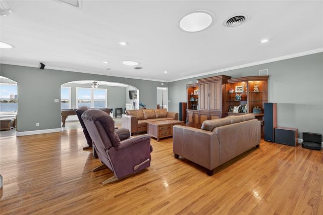 130 REEF ROAD, South Daytona, FL 32119