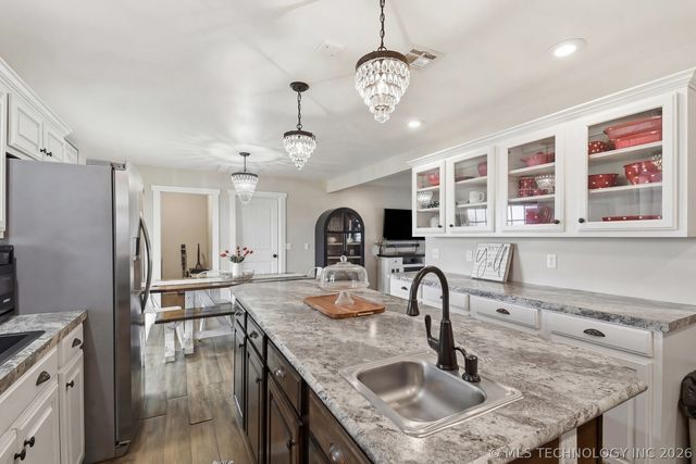 16145 EW 255th Road, Nowata, OK 74048