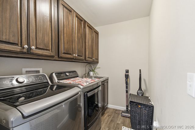 16145 EW 255th Road, Nowata, OK 74048