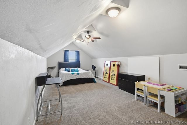 16145 EW 255th Road, Nowata, OK 74048