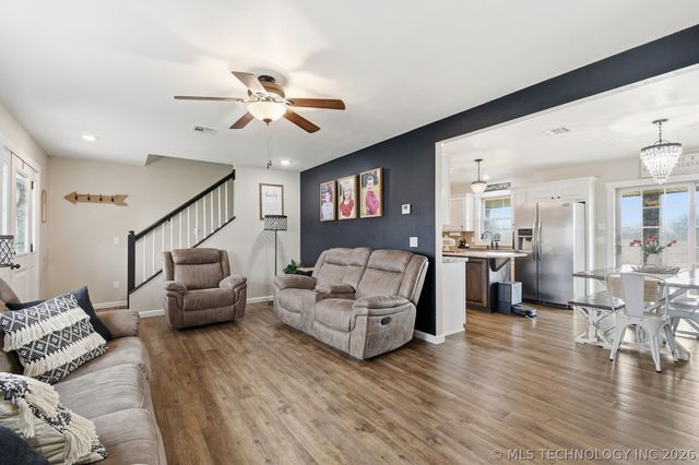 16145 EW 255th Road, Nowata, OK 74048