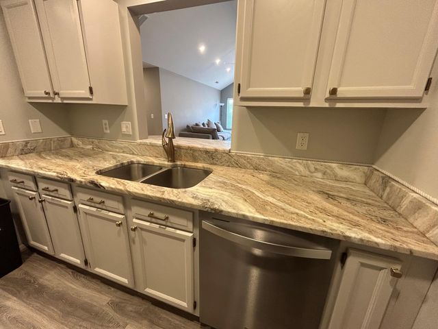 4035 Cornerstone Drive, Canton, MI 48188