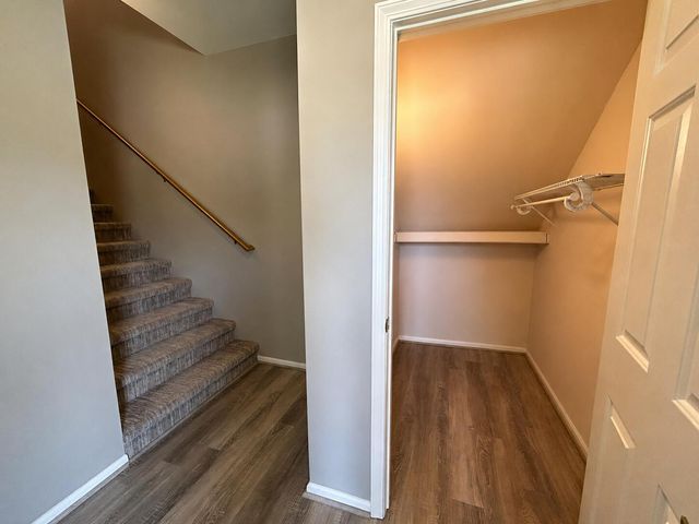 4035 Cornerstone Drive, Canton, MI 48188
