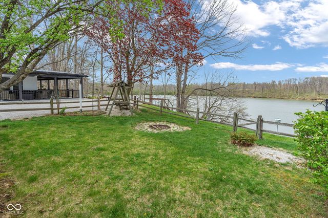 4016 Van Bibber Lake Estate, Greencastle, IN 46135