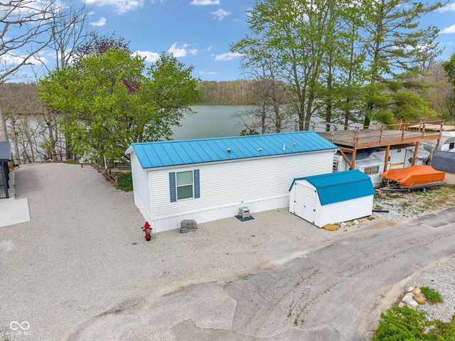 4016 Van Bibber Lake Estate, Greencastle, IN 46135