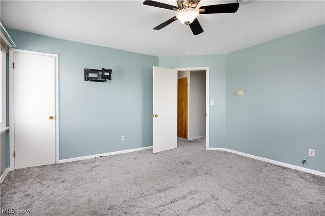 5220 Center Road, Brunswick Hills, OH 44212