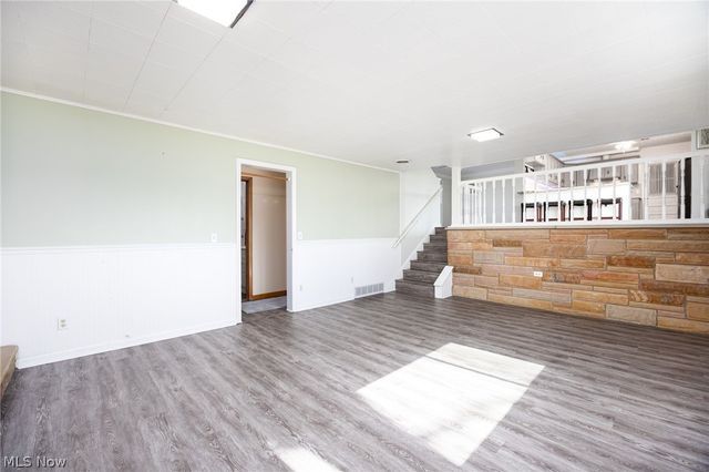 5220 Center Road, Brunswick Hills, OH 44212