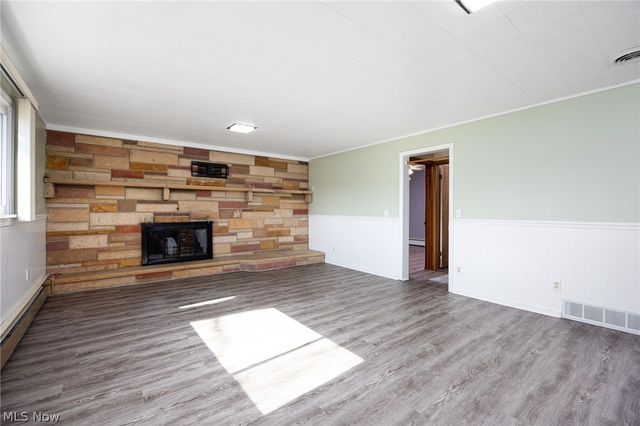 5220 Center Road, Brunswick Hills, OH 44212