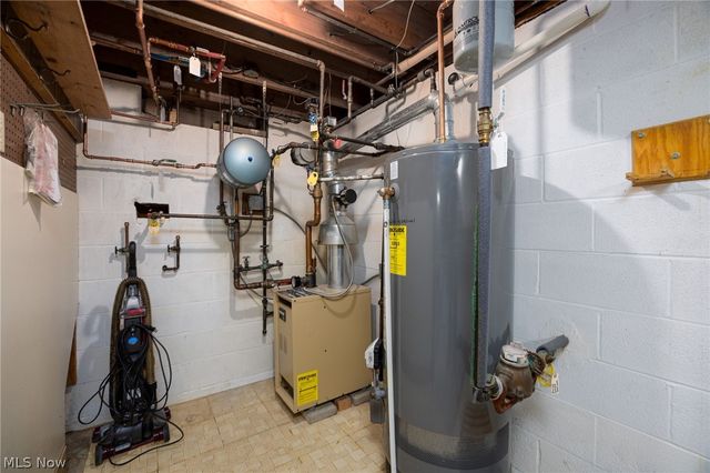 5220 Center Road, Brunswick Hills, OH 44212