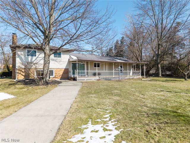 5220 Center Road, Brunswick Hills, OH 44212