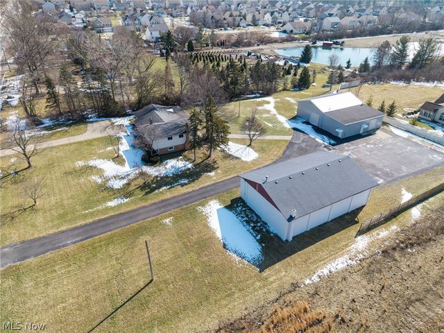 5220 Center Road, Brunswick Hills, OH 44212