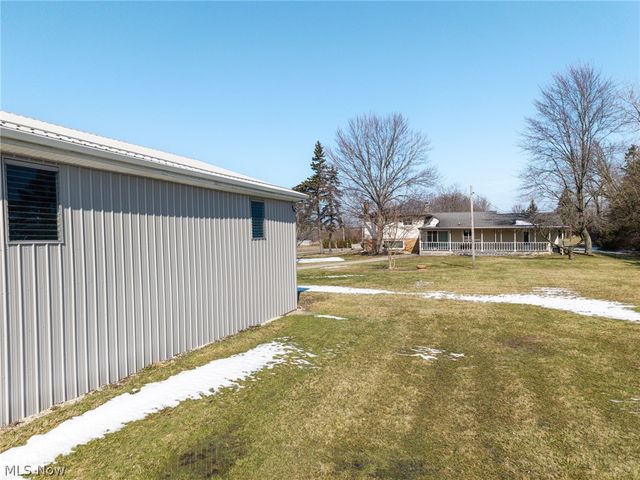 5220 Center Road, Brunswick Hills, OH 44212