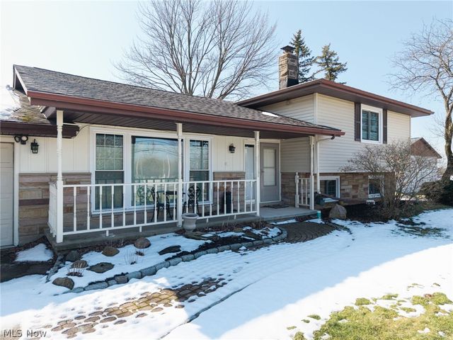 5220 Center Road, Brunswick Hills, OH 44212