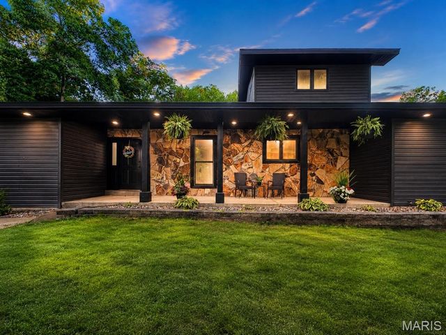 11 Brushy Hill Court, O'fallon, MO 63366